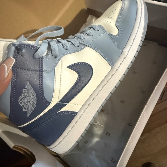 Women’s mids size 10 - Picture 1 of 3